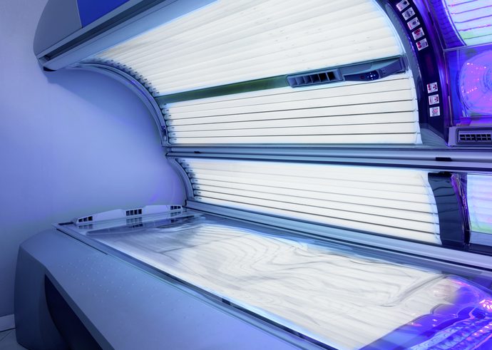 rfk-jr.-pushes-“personal-choice”-over-teen-tanning-bed-ban