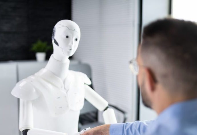 how-to-make-the-best-of-your-relationship-with-ai-‘co‑workers’
