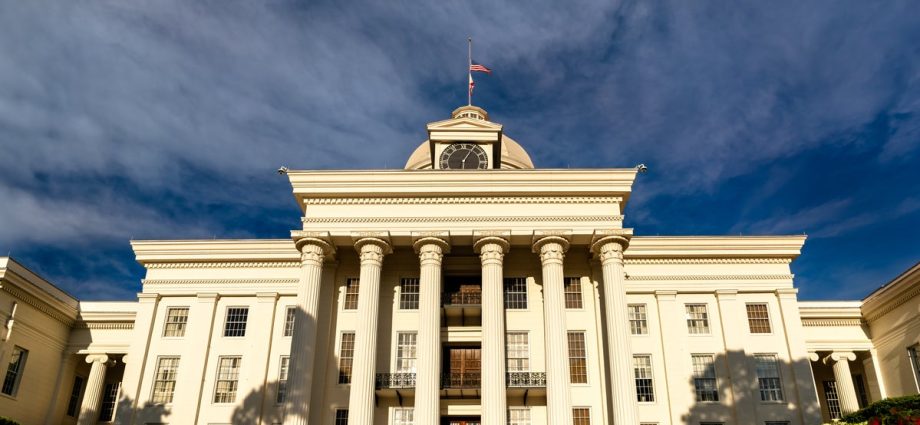 republicans-score-series-of-victories-in-mid-decade-redistricting-battle