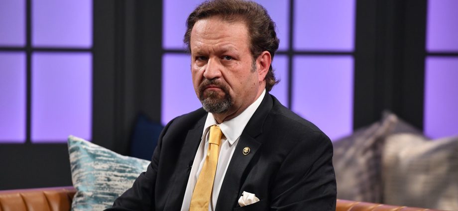white-house-security-directive-focuses-on-‘radically-pro-trans’-groups