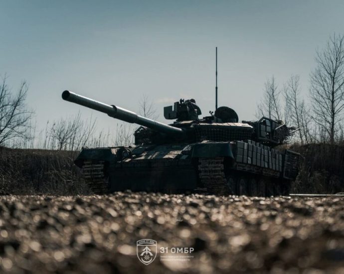 nyt:-lost-starlink,-throttled-telegram,-missed-recruits-—-russia’s-worst-battlefield-year-since-2023