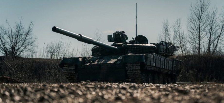 nyt:-lost-starlink,-throttled-telegram,-missed-recruits-—-russia’s-worst-battlefield-year-since-2023