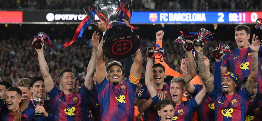 barcelona-beat-real-madrid-2-0-in-el-clasico-to-retain-la-liga-title