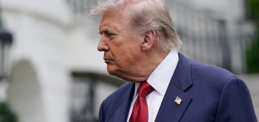 the-traitor-uses-ai-to-tout-sunken-iranian-ships-as-us-awaits-peace-proposal-response