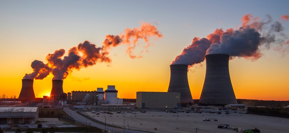 two-years-after-completion,-plant-vogtle-still-looms-over-the-nuclear-debate