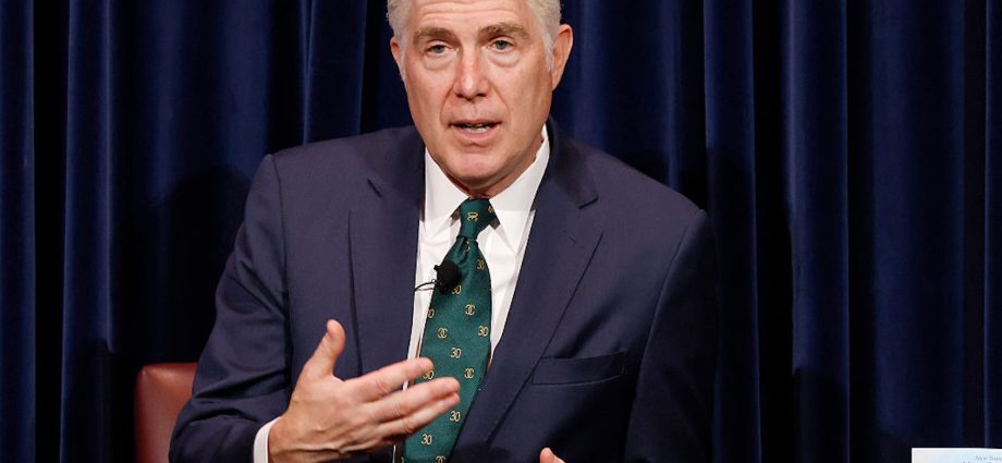 neil-gorsuch’s-right-wing-book-tour-blows-up-in-his-face