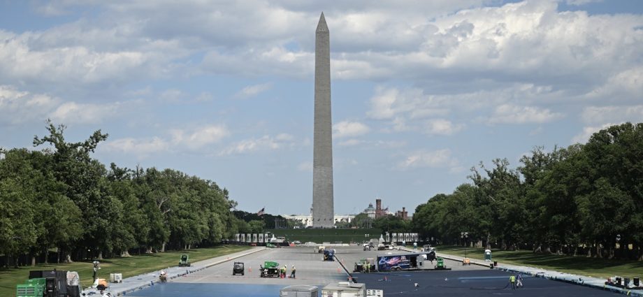 the-traitor-sued-over-reflecting-pool-renovation-as-cost-suddenly-skyrockets