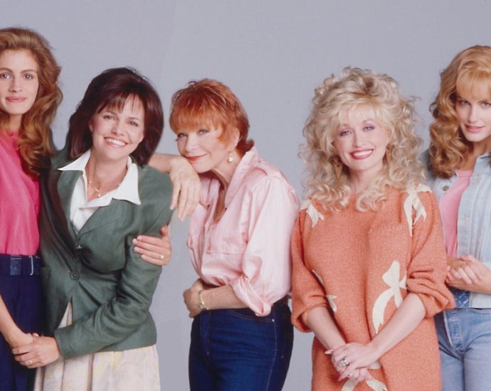 sally-field-says-her-son-thinks-‘steel-magnolias’-is-‘probably-why-he’s-gay’