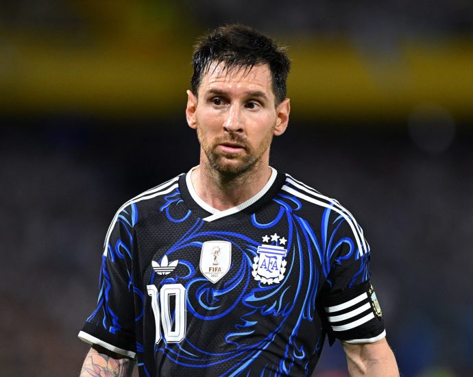 will-messi-play?-argentina-answer-fan-queries-in-55-man-world-cup-squad