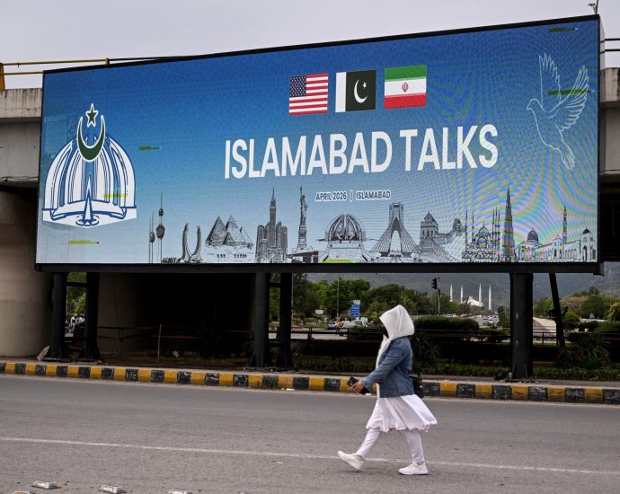 pakistan-scrambles-to-salvage-us-iran-diplomacy-as-ceasefire-faces-collapse