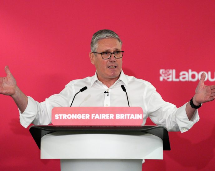 keir-starmer-looks-doomed.-but-does-anyone-really-want-his-job?
