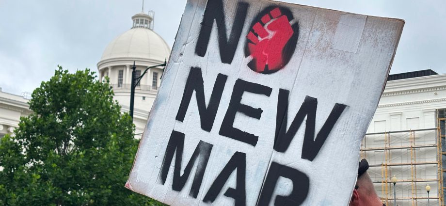 high-court-revives-disputed-alabama-map-just-days-before-primary