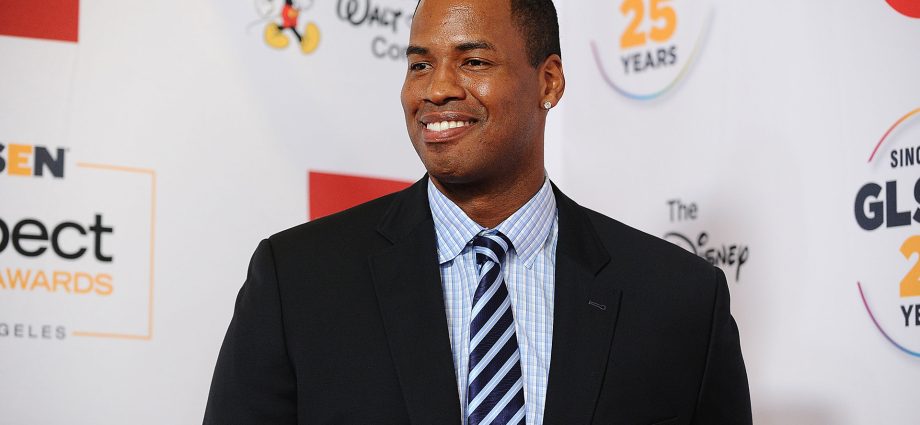 jason-collins,-the-first-openly-gay-active-nba-player,-dies-at-47