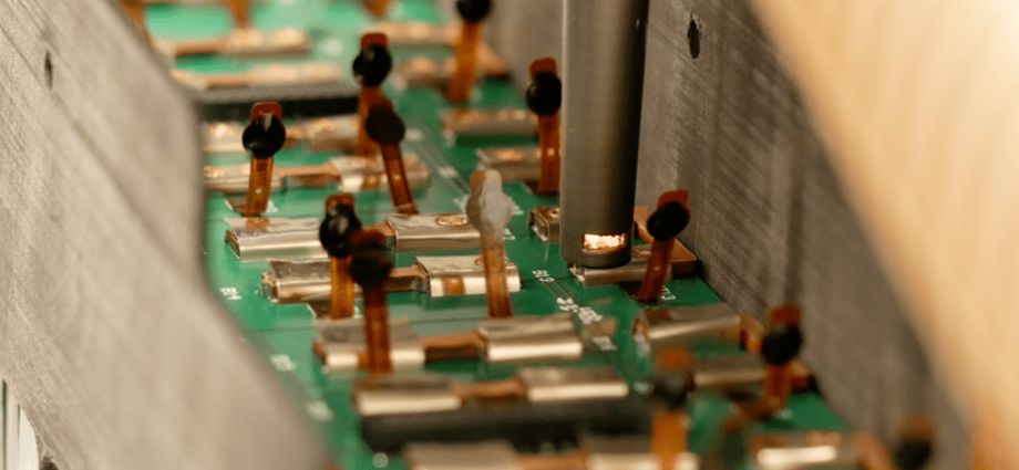 webinar:-precision-laser-welding-for-batteries-and-power-electronics