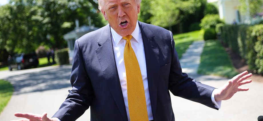 assassination-conspiracy-theories?-blame-the-traitor