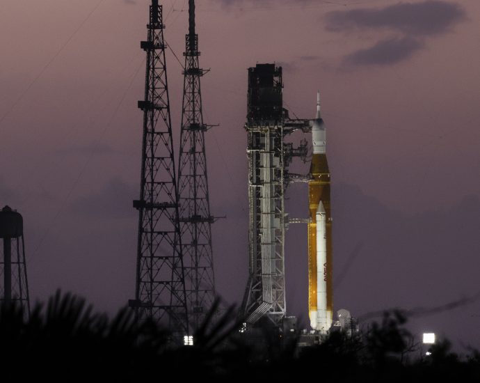 nasa-outlines-preliminary-artemis-iii-mission-plans