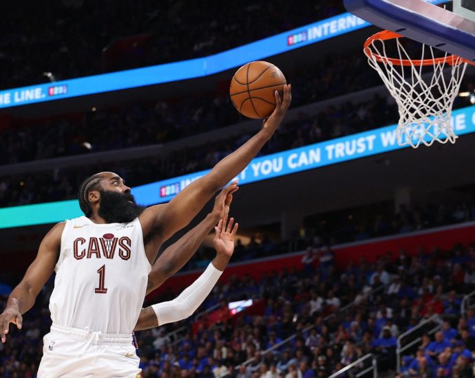 cavaliers-rally-late,-beat-pistons-for-3-2-lead-in-nba-playoff-semifinals