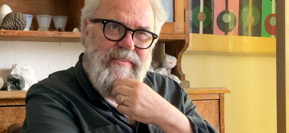 uk-artist-defends-‘drawings-against-genocide’-show-after-cancellation
