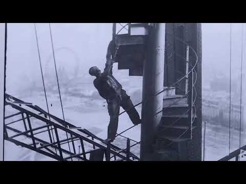 eiffel-tower-staircase-up-for-auction-in-paris