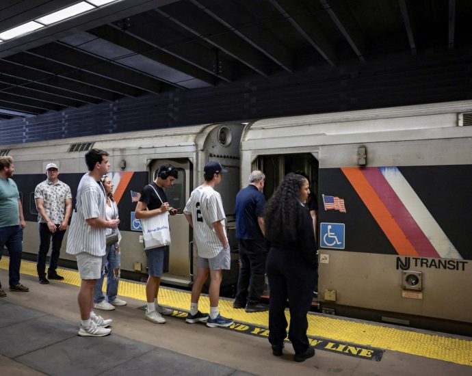 world-cup-train-and-shuttle-bus-ticket-prices-cut-in-new-york,-new-jersey