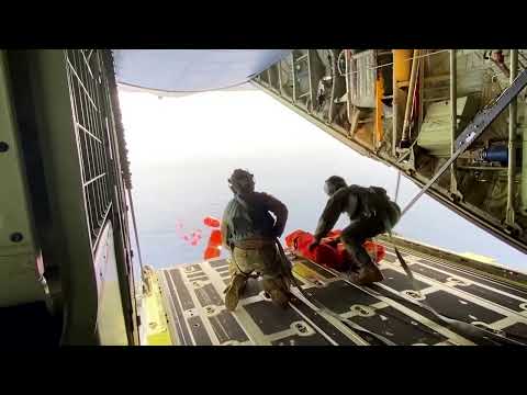 eleven-people-rescued-after-their-plane-crashed-off-florida