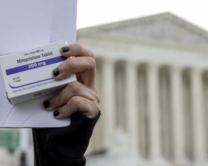 supreme-court,-over-two-dissents,-upholds-abortion-pills-sent-by-mail,-for-now