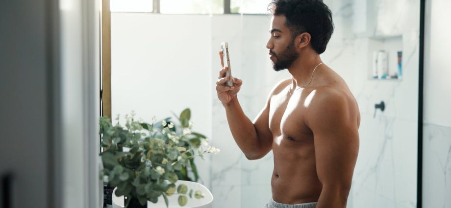 queer-men’s-obsession-with-‘prep-belly’-indicates-that-our-priorities-might-be-a-little-skewed