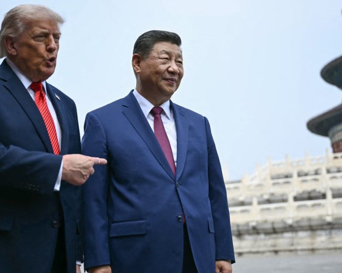 the-traitor-lavishes-praise-on-china’s-xi-as-taiwan-hangs-in-the-balance