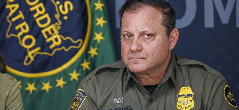border-patrol-chief-steps-down-in-latest-shakeup-in-immigration-agencies