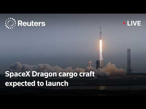 spacex-dragon-cargo-craft-launches-to-the-space-station