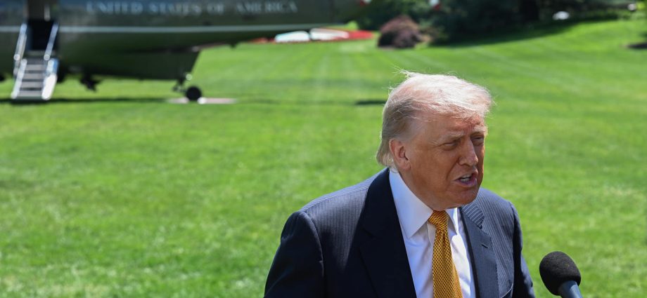 ‘perfect-statement’:-the-traitor-defends-his-dismissal-of-americans’-finances-amid-iran-war