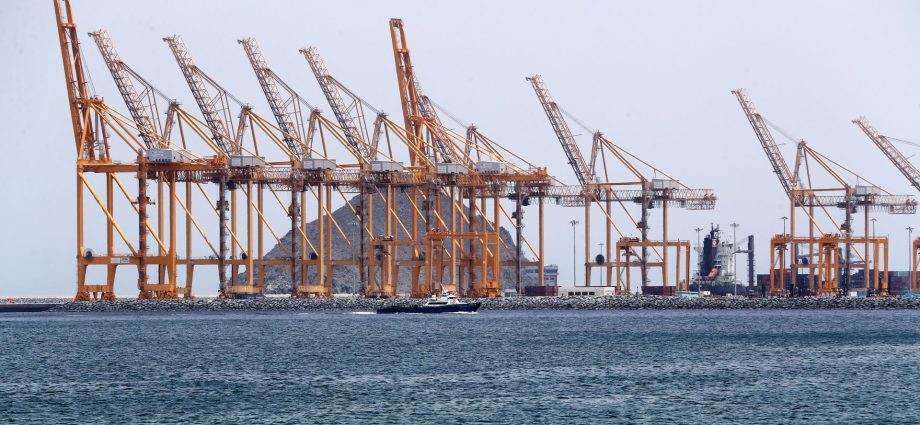 someone-stole-a-chinese-backed-‘floating-armory’-near-the-strait-of-hormuz