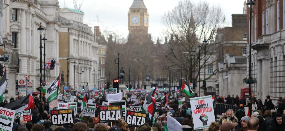 britain-is-losing-the-ability-to-tell-anti-semitism-from-dissent