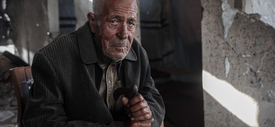 from-the-nakba-to-gaza’s-ruins:-one-man’s-lifetime-of-displacement