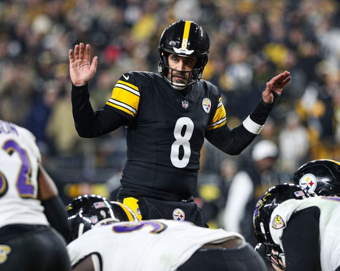 aaron-rodgers-returning-to-steelers-for-22nd-nfl-season,-per-reports