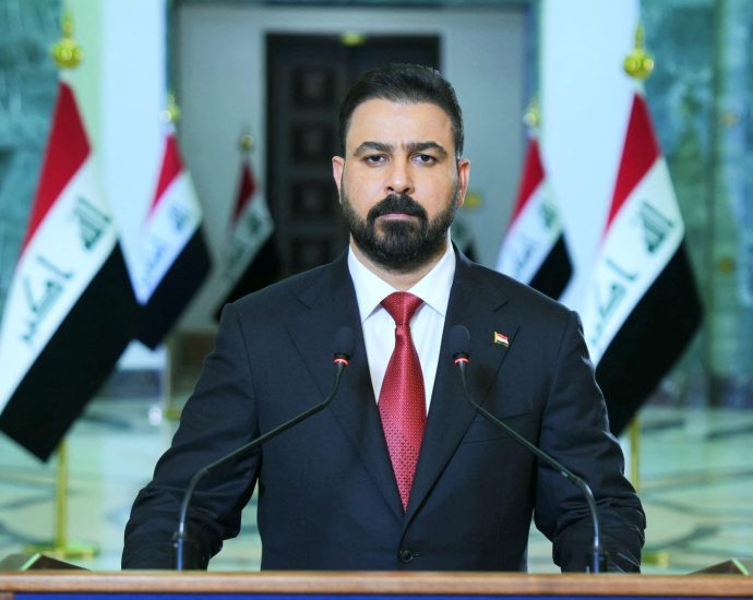 iraq’s-new-pm-ali-al-zaidi-formally-takes-over