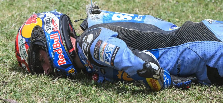 fabio-di-giannantonio-wins-shortened-catalan-motogp-after-marquez-crash