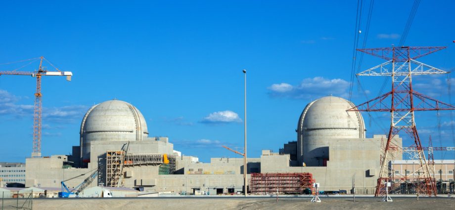 drone-strike-sparks-fire-on-perimeter-of-uae’s-barakah-nuclear-power-plant