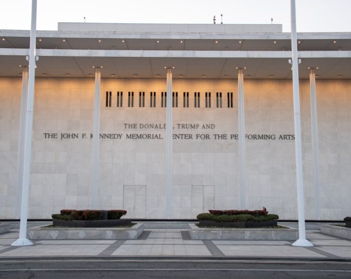 group-that-escaped-the-traitor’s-kennedy-center-takeover-is-thriving