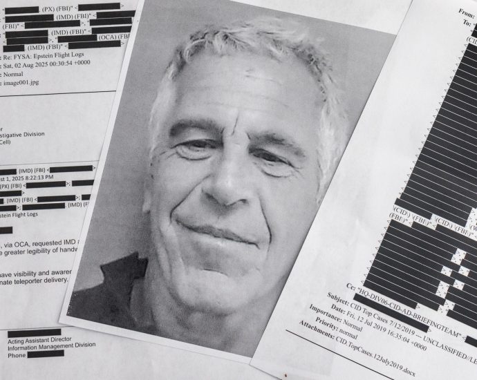 france-listening-to-10-‘new’-suspected-victims-of-epstein:-prosecutor