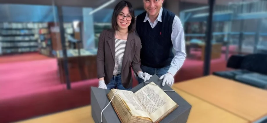 lost-1,200-year-old-manuscript-contains-the-first-english-poem
