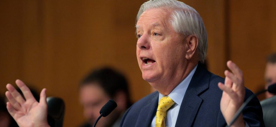 lindsey-graham-has-ruthless-reminder-for-republicans-who-cross-the-traitor