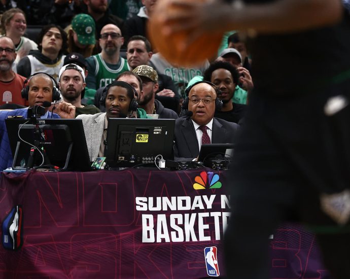 jamal-crawford-has-to-tone-down-his-excitement-while-calling-games-for-nbc
