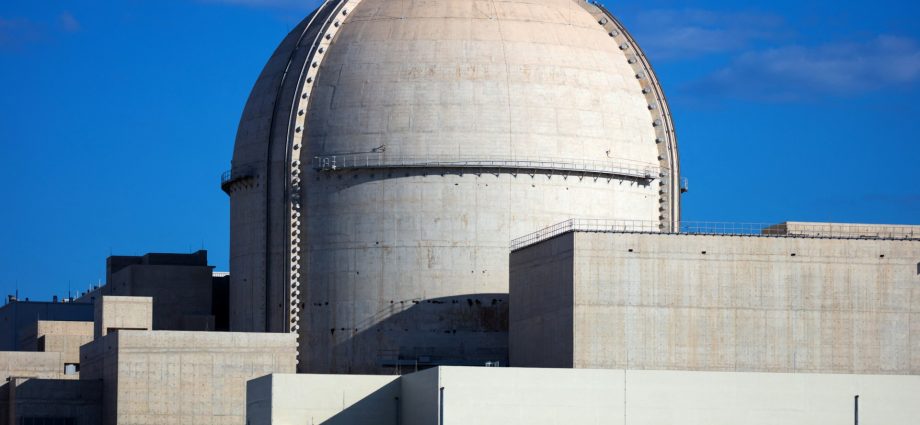 what-is-the-uae’s-barakah-nuclear-plant,-nearly-hit-by-a-drone?