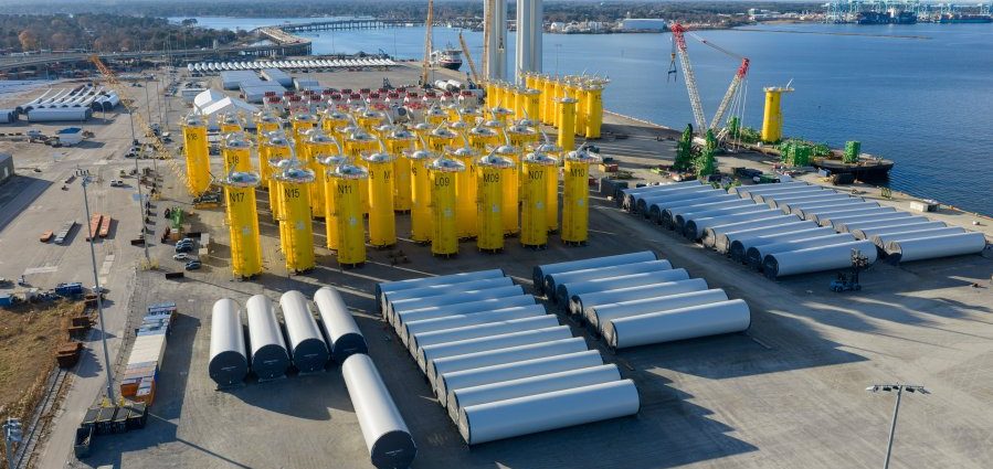 nextera,-dominion-want-to-create-a-massive-power-company-as-ai-drives-energy-demand-in-the-us