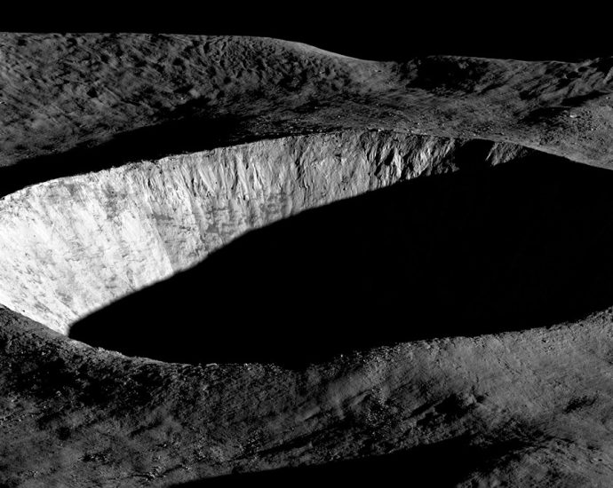 nasa-transfers-management-of-lunar-science-instruments