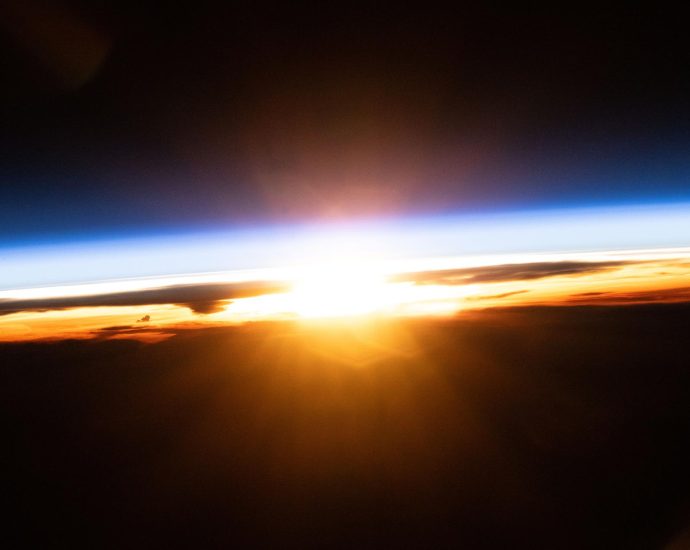 crew-unloads-dragon-and-begins-new-space-experiments