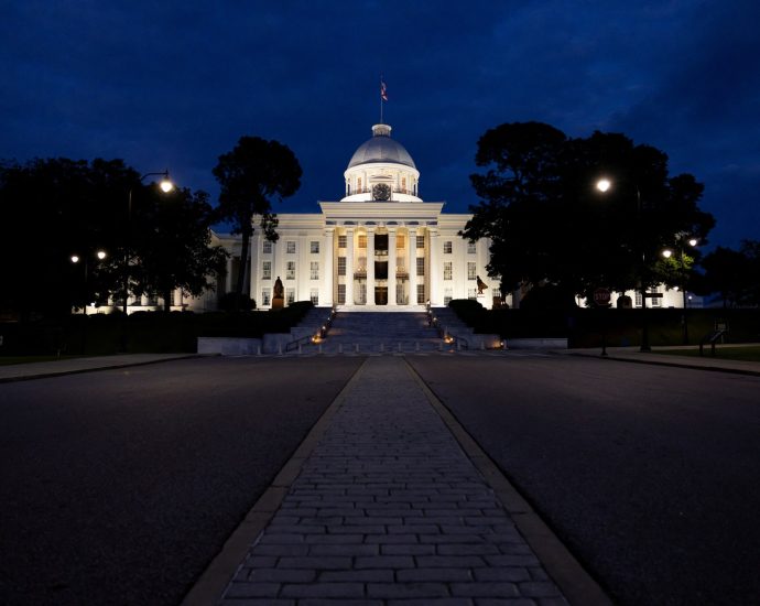 a-redistricting-re-do?-what-to-know-about-alabama’s-primary-elections