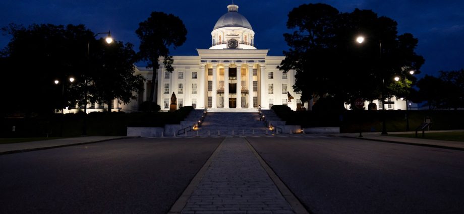 a-redistricting-re-do?-what-to-know-about-alabama’s-primary-elections