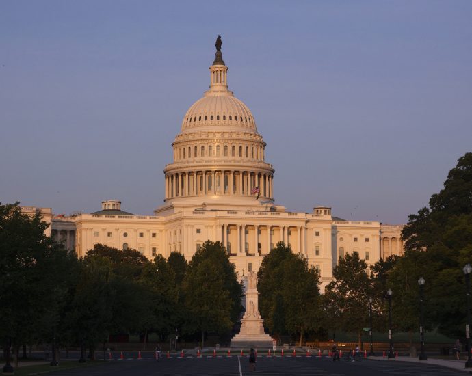restoring-american-democracy-won’t-be-easy.-at-least-we-know-what-won’t-work